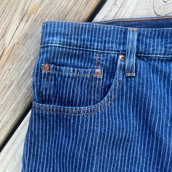 Levi's 501 Women's Striped Denim Jean Shorts Size 31 - Picture 3 of 9